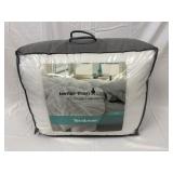 NEW Brookstone King Size Comforter