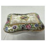 Pretty Ardalt Japan Porcelain Glass Box