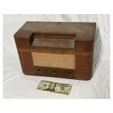 Antique Sentinel Radio - Untested