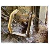King Kutter 3-point dirt scoop