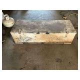 Truck/trailer bed metal tool box