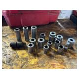 John Deere sockets 1/2" drive up to 1 1/8"