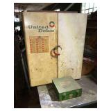 United Delco parts cabinet, broken handle on front