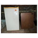 Igloo dorm fridge, Absocold dorm fridge