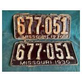 1930 matched set of Missouri license plates