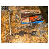 Valve spring compressor, ridge rimmer, compression gauge, etc.