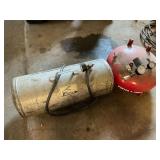 2 air tanks