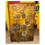 Indestro wooden rack with gaskets