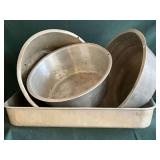 Aluminum dish pan