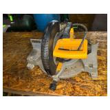 DeWalt 12" compound miter saw Model DW705
