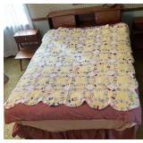 Wedding ring patchwork quilt, hand stitched