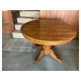 Single pedestal kitchen table