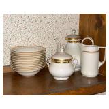 12 Crown Potteries cereal bowls