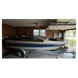 Bayliner Capri 17