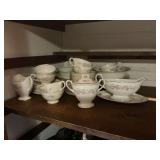 Homer Laughlin Eggshell Georgian china set