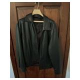 Roundtree & Yorke size L leather jacket