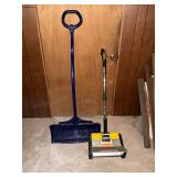 Noma electric snow shovel 12"  W