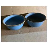 Pair of enamel bowls