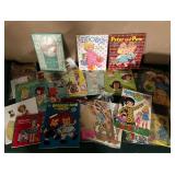 Large selection of paper dolls, mostly vintage