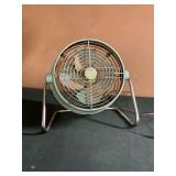 Wizard Deluxe Western Auto Supply Co. fan.