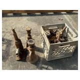 Bottle jacks, unknown condition.