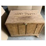 Cedar box with hinged lid and tray