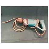 Makita 1/2" drill Model 6301LW, needs plug