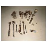 Snap-On 3/8" ratchet, 1/2" assorted sockets