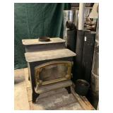 LOPI wood stove, Model 380/440, includes stove pipe