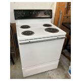 GE electric stove, Model JBS03C2WH, 240 volt