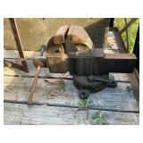 American Scale Co. bench vise, 4 1/2"