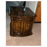 End table