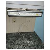 Sony undercabinet radio with remote, AM/FM/CD