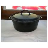 Griswold No. 9 dutch oven with Griswold lid