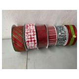 Wired decorative Christmas ribbon