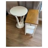 2 wood end tables