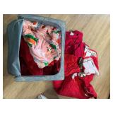 Periea zippered tote with Christmas themed linens.