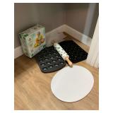 Wilton cupcake stand, Dolly Parton rolling pin