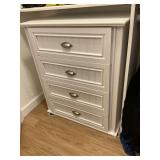 4-drawer dresser