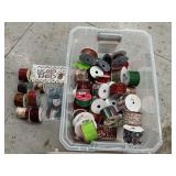 Tote with wired decorative ribbon, metal Christmas signs