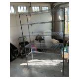 Adjustable wire rack