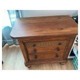 Broyhill 3-drawer dresser, 32" W x 19" D x 30" T