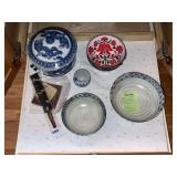 Oriental bowls, chop sticks