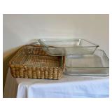 2 Pyrex 9x13 dishes with basket