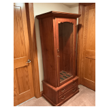 Cherry wood 10-gun, 2-drawer gun cabinet