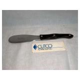 Cutco spatula spreader