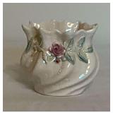Belleek vase, 2 1/2' T.