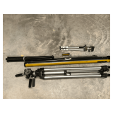 Bogen 3050 camera tripod