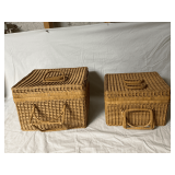 Wicker picnic baskets
