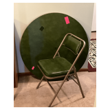 Round 38' W card table and padded folding chair